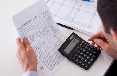 Как вернуть переплату по налогам или сделать зачет, какие документы нужны, сроки