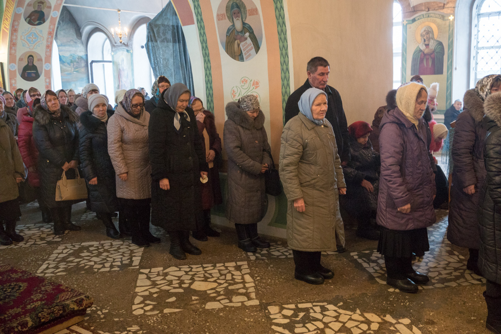 Погода в алнашах на неделю. Свято-Троицкий храм Алнаши. Новости Алнаши. Свято-Троицкий храм Алнаши в контакте. Священник из села Алнаши.