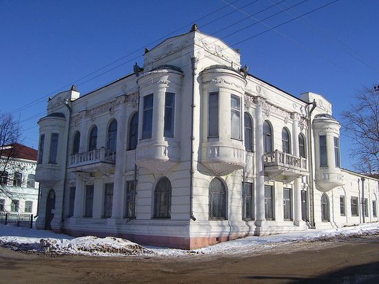 Дом братьев А.И. и В.И. Моневых, 1915 г. (ул. Свободы, 90)